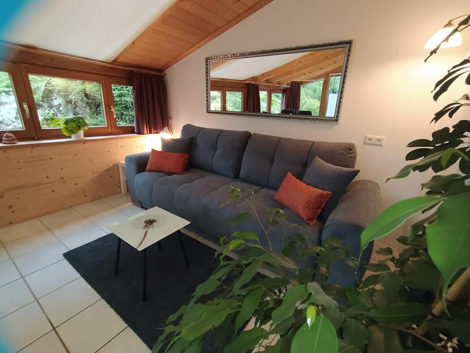 Living room, Photo of the whole room
