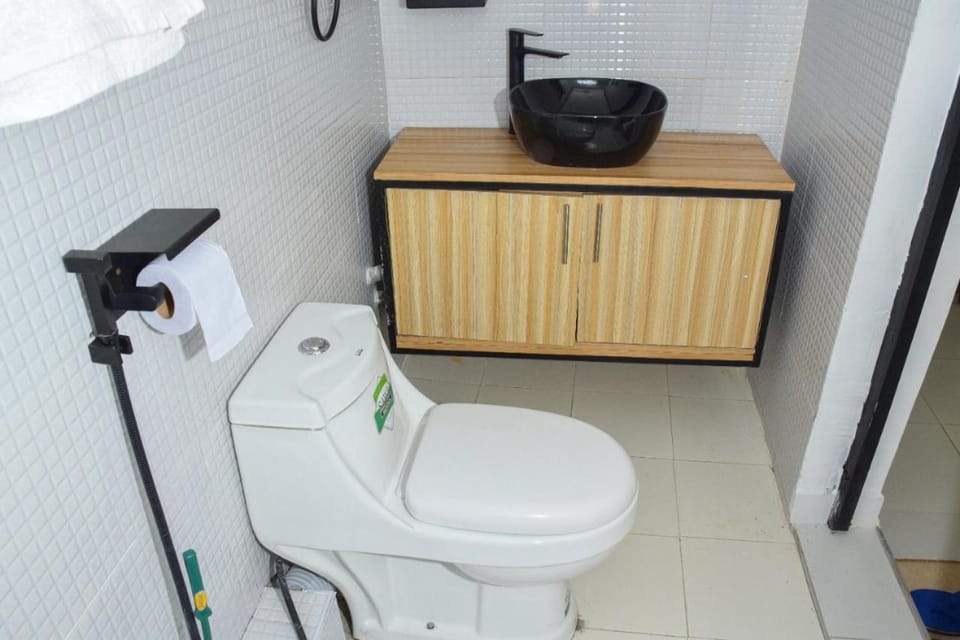 Toilet, Bathroom