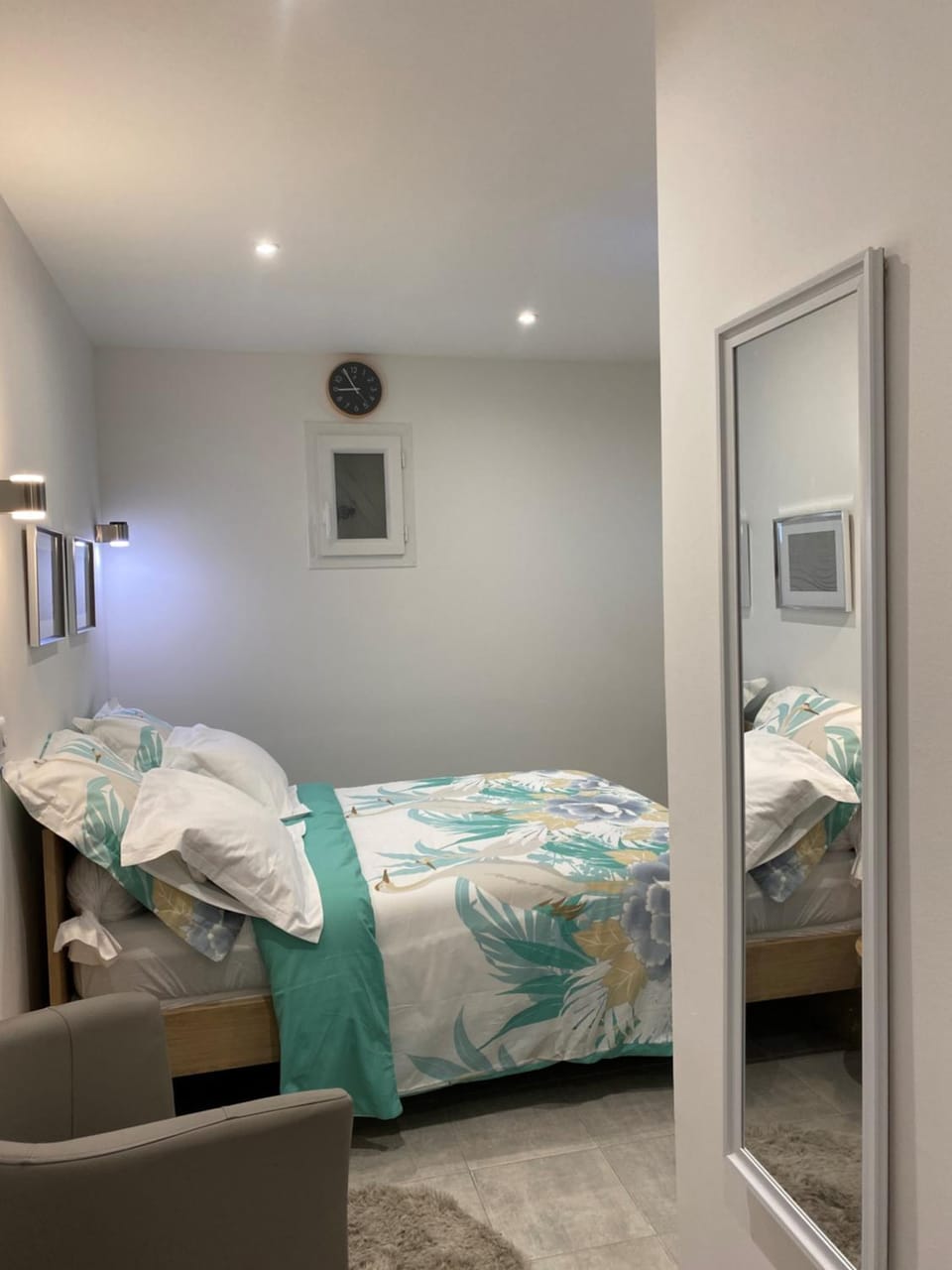 Dominicaine Nord, Studio meublé Apartment in Centre-Val de Loire