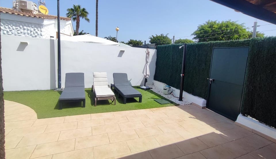 Garden, Balcony/Terrace, sunbed