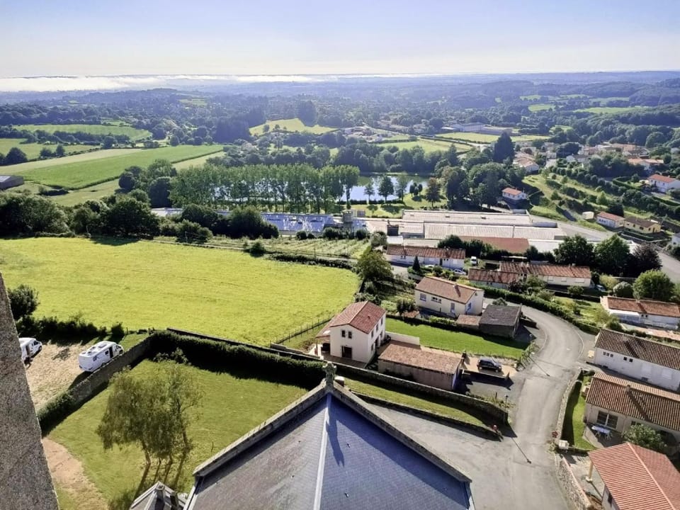 Natural landscape, Bird's eye view, View (from property/room), City view, Lake view