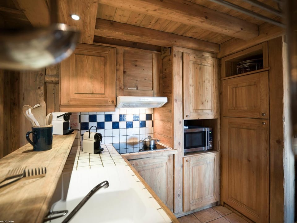 Courchevel 1850 Duplex Mezzanine 6 Pers, Ski aux Pieds, Parking Apartment in Saint-Bon-Tarentaise