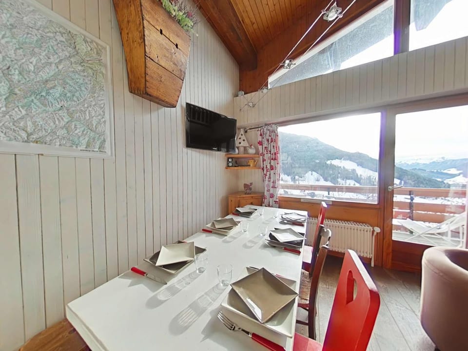 Appartement 4 pièces pour 7 personnes au calme avec balcon sud - Le Grand-Bornand - FR-1-241-218 Apartment in Le Grand-Bornand