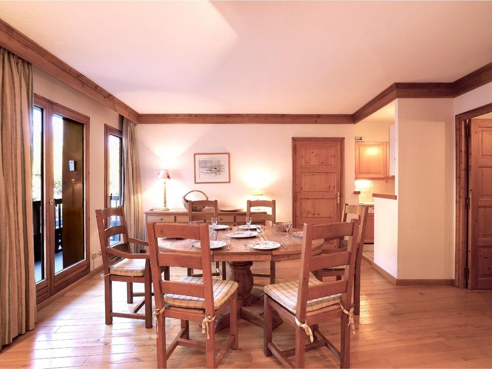 Spacieux 3 chambres, skis aux pieds avec parking et wifi - FR-1-575-24 Apartment in Saint-Bon-Tarentaise