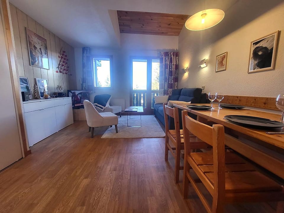 Appartement familial rénové à Courchevel 1550, 3 pièces - FR-1-575-25 Apartment in Saint-Bon-Tarentaise