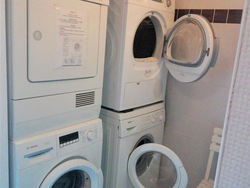 Appartement au dernier étage avec parking et climatisation à Aix-les-Bains! - FR-1-555-42 Apartment in Aix-les-Bains