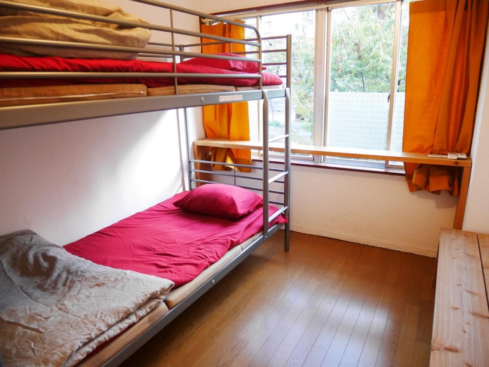 bunk bed
