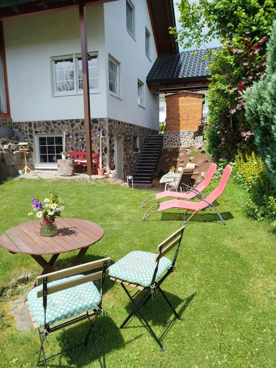 Garden, sunbed