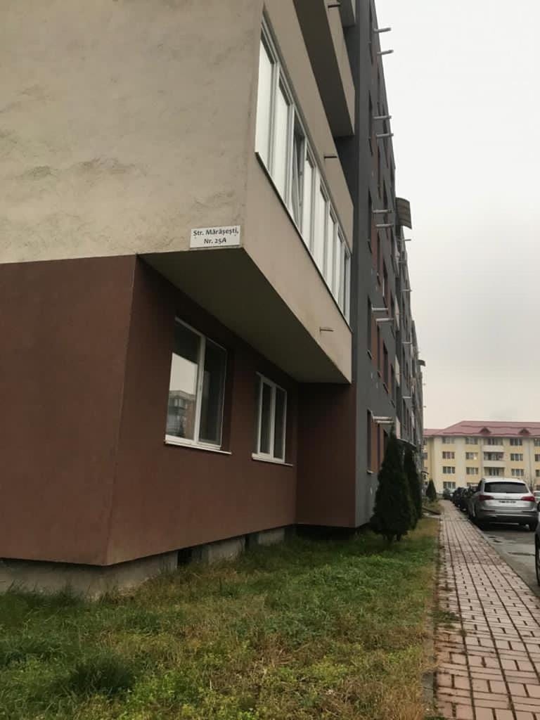 Property building, Neighbourhood