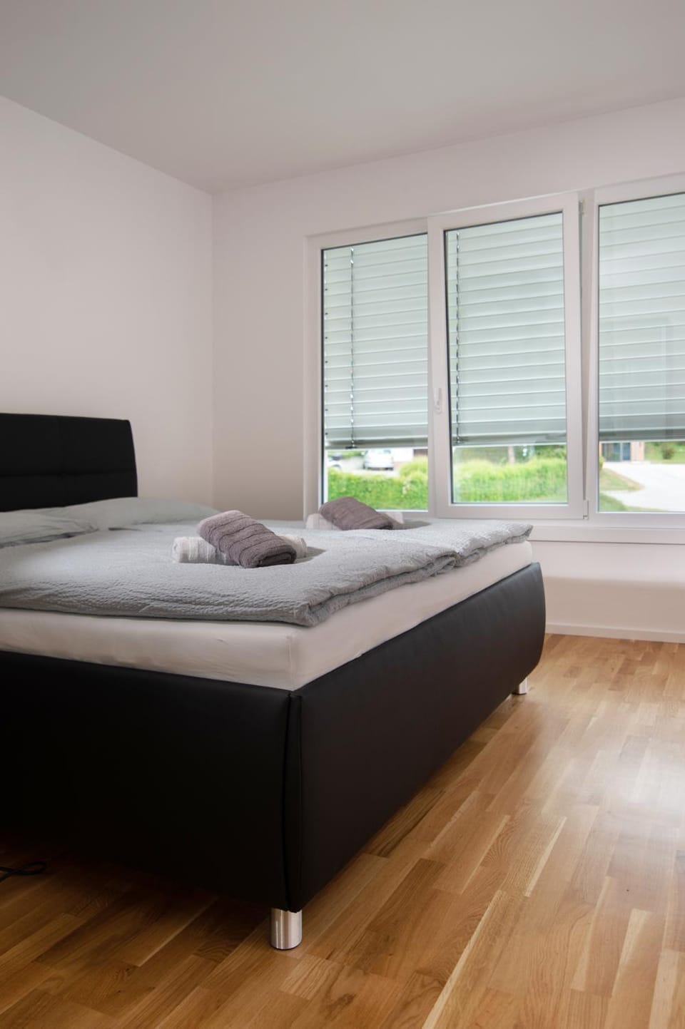Bed, View (from property/room), Photo of the whole room, Bedroom, towels