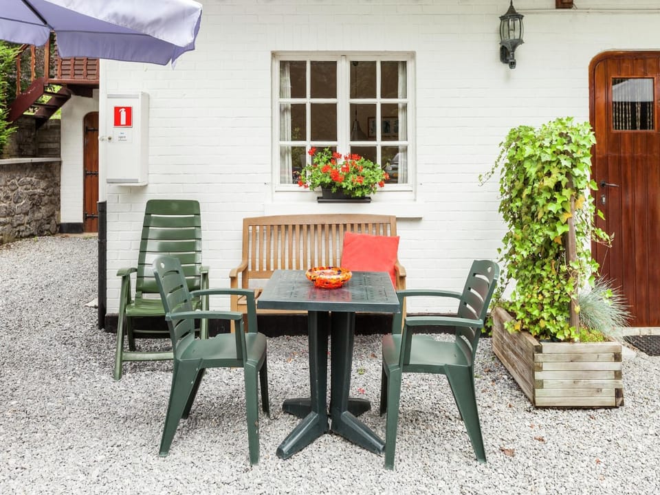 Garden, Balcony/Terrace