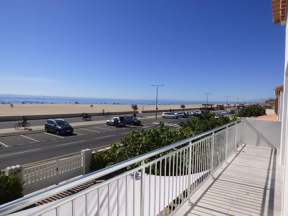 Balcony/Terrace, Beach, Sea view