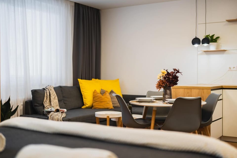 Living room, Seating area, Dining area