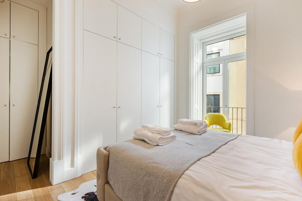 Bed, Bedroom, wardrobe