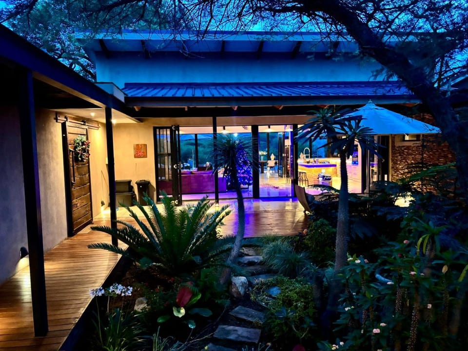 Paperbark Lodge, Zandspruit Bush & Aero Estate Villa in South Africa