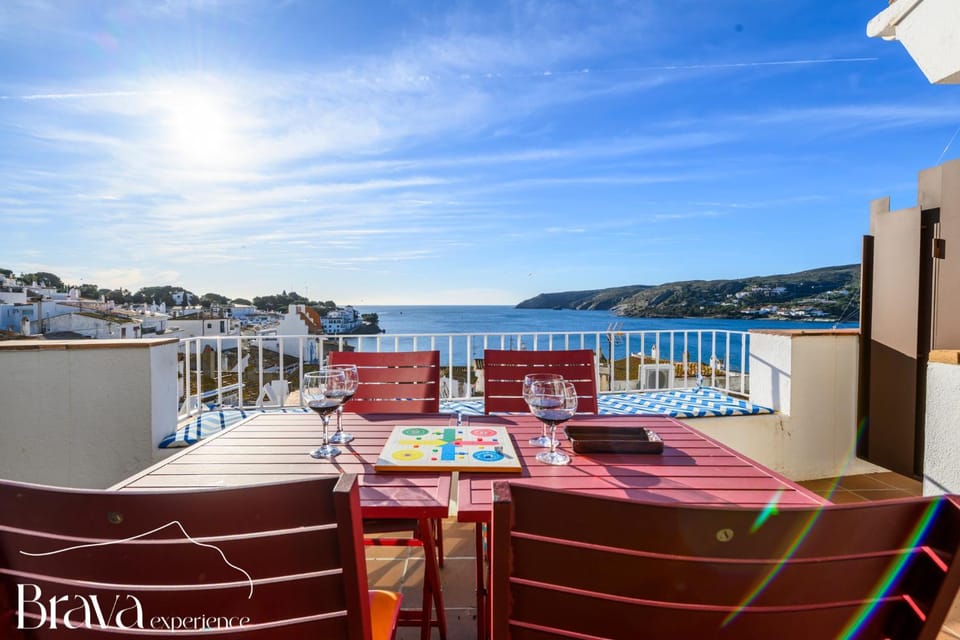 Nearby landmark, Day, Natural landscape, View (from property/room), Balcony/Terrace, Mountain view, Sea view
