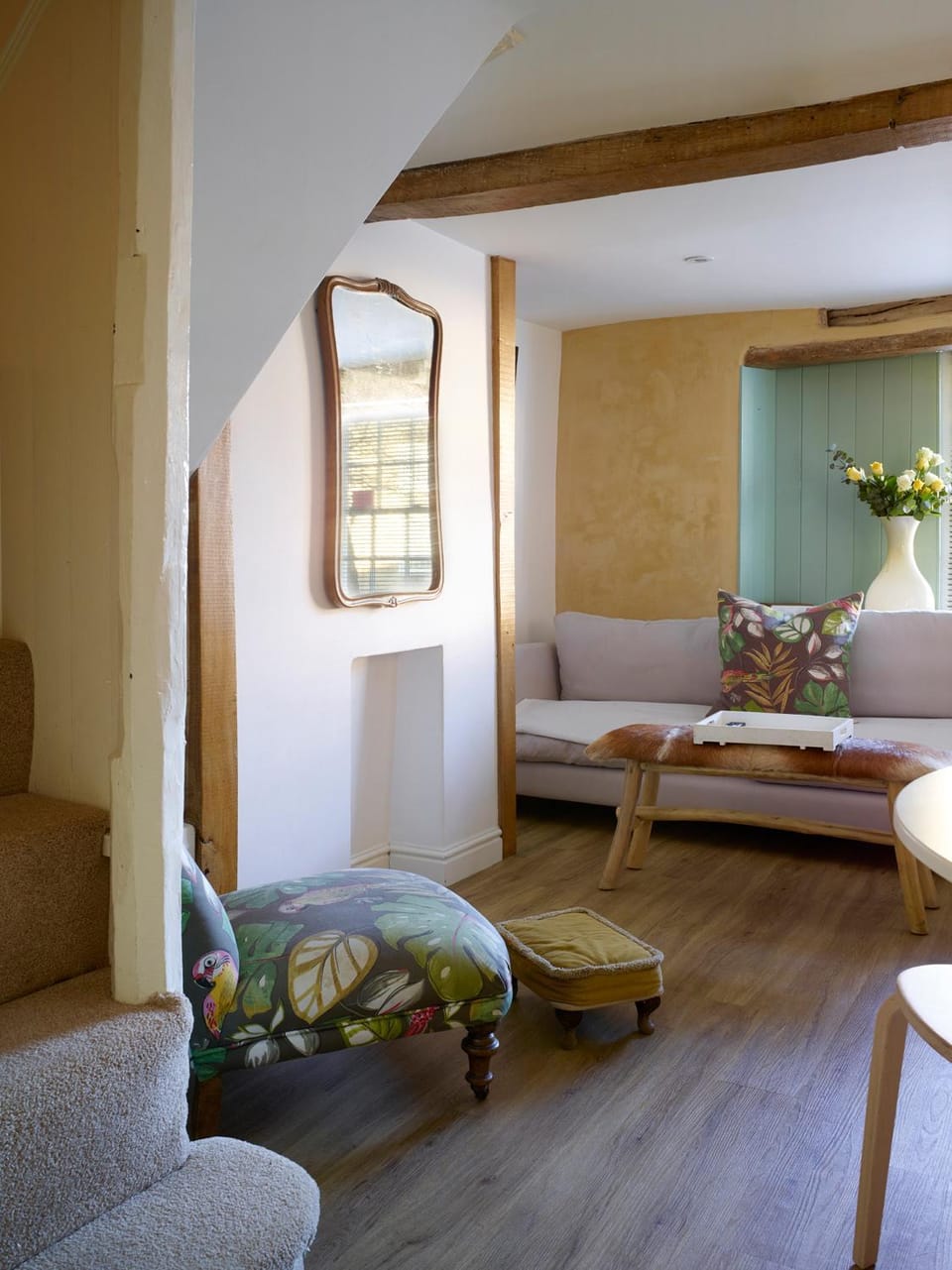 Living room, Photo of the whole room, Seating area