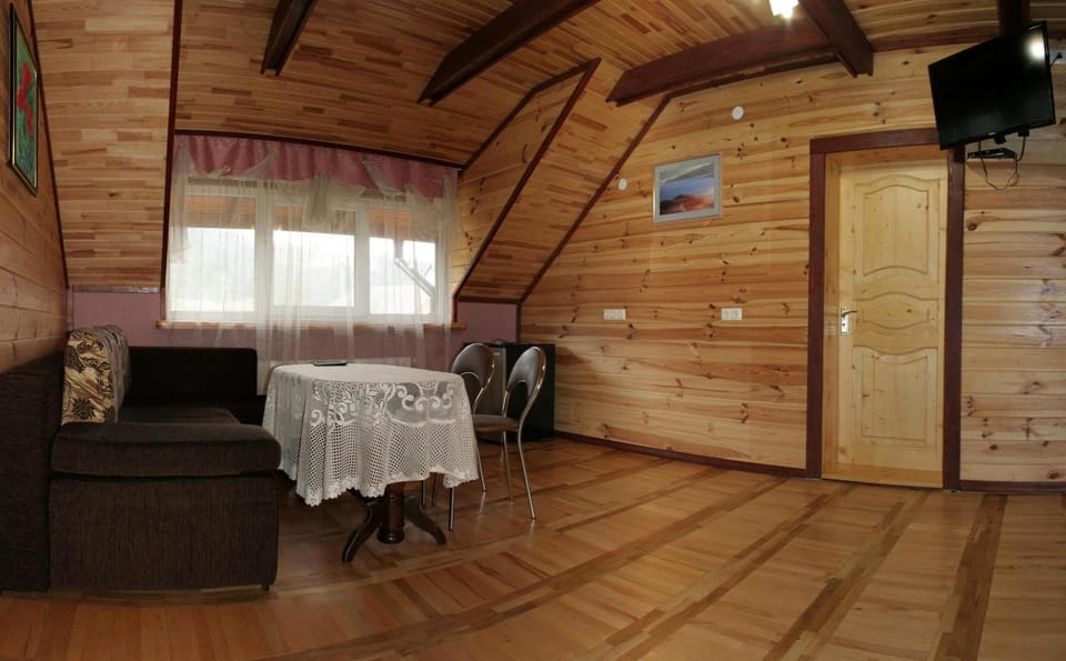 Communal lounge/ TV room, Seating area