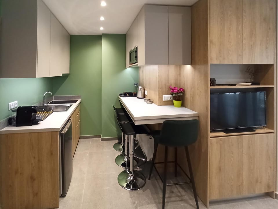 Coffee/tea facilities, Kitchen or kitchenette