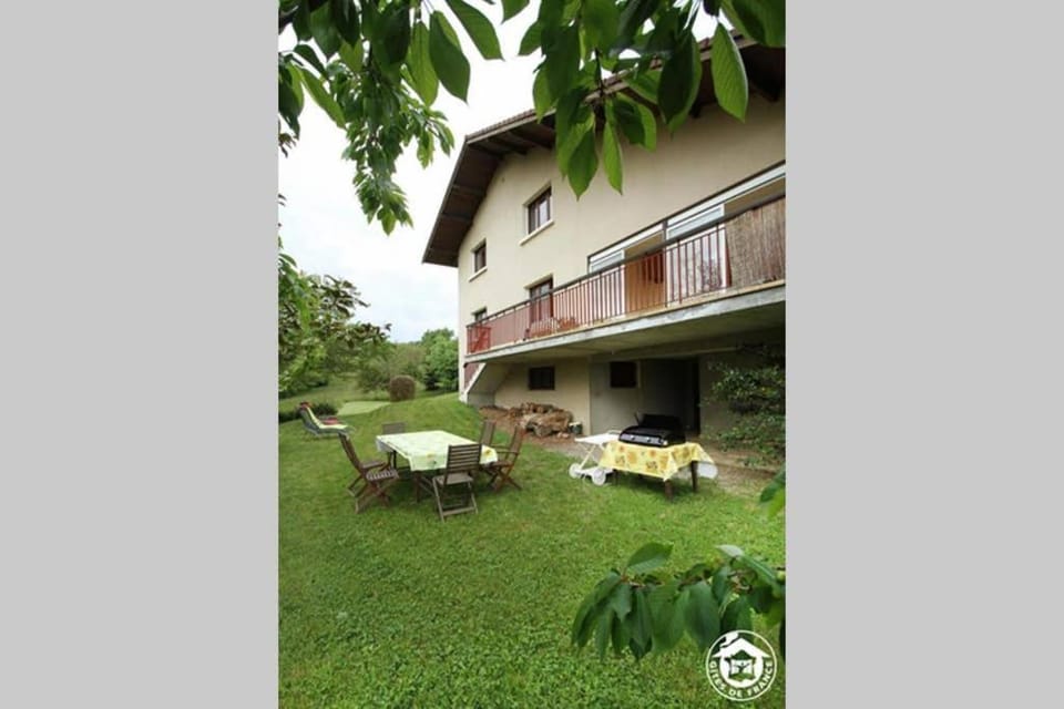 Gîte st Julien des collines House in Auvergne-Rhône-Alpes
