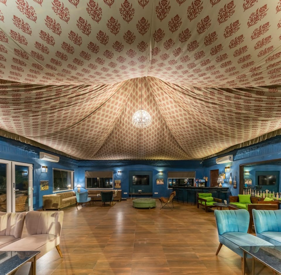 Lounge or bar