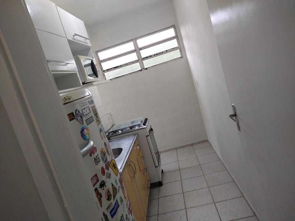 Seu lar na praia, 2 Quartos amplos e ventilados em localização estratégica - LA11 Apartment in Bertioga
