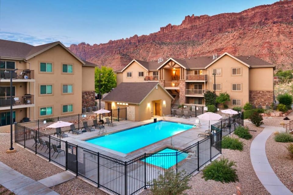 5C Sweet RedCliff Condo, Pool & Hot Tub Apartment in Utah