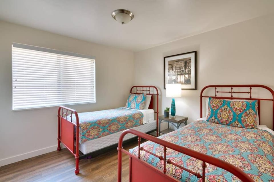5D New RedCliff Condo, Pool & Hot Tub Apartment in Utah
