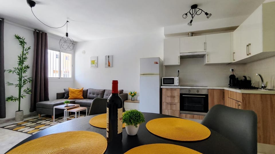 Living room, kitchen