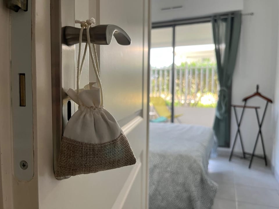 Appartement Le Cosi 2 -bord de mer- Apartment in La Ciotat