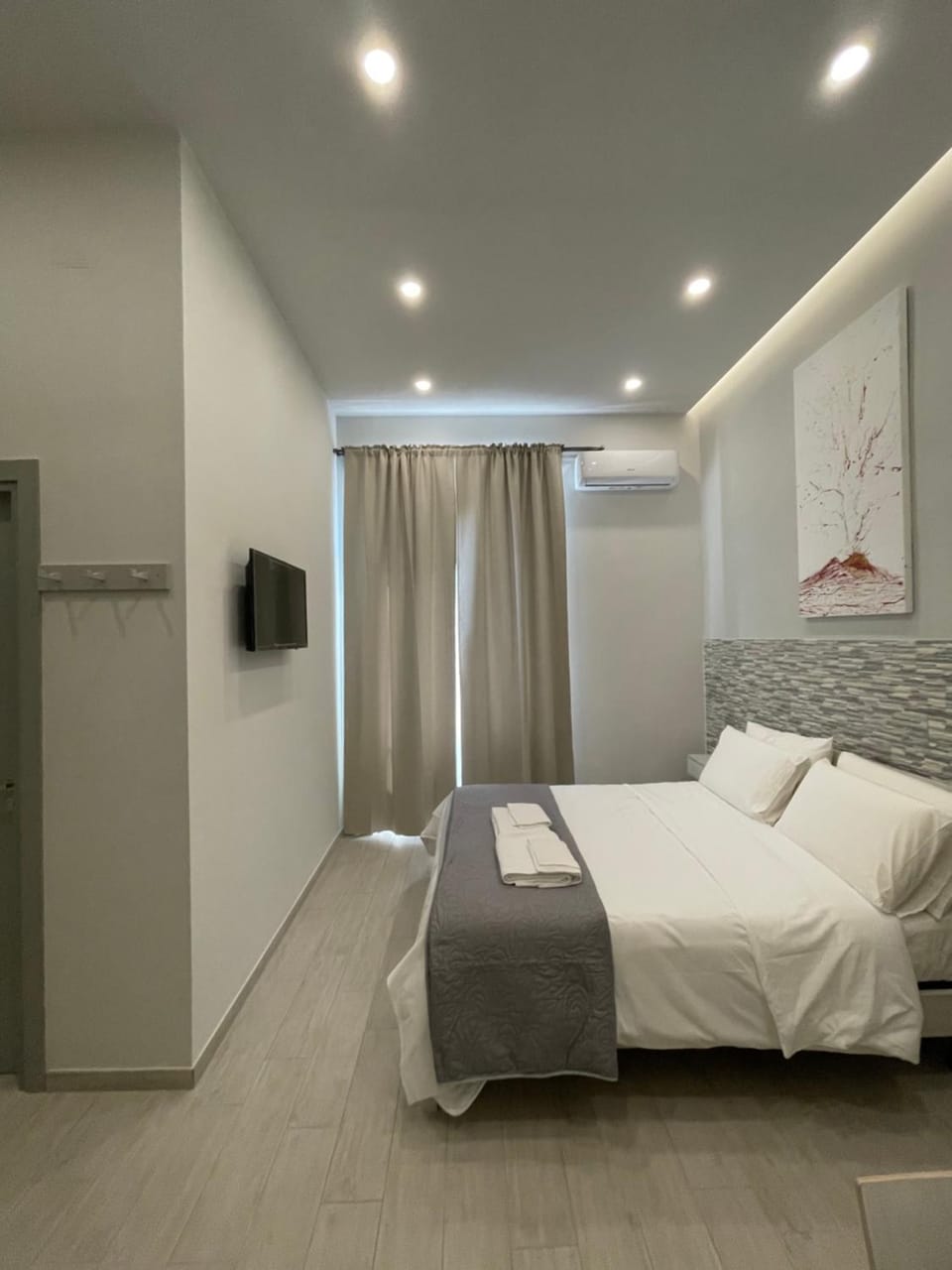 Naptown Rooms Bed and Breakfast in Naples