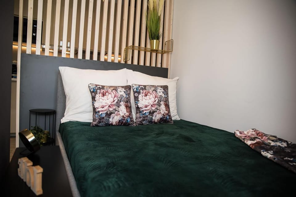 EASY RENT Apartments - BUSINESS CENTER 39, 24h Check-in Apartment in Masovian Voivodeship