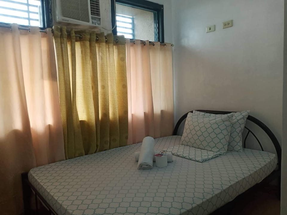 Alabang Condotel in Studio One Condominium Apartment hotel in Muntinlupa