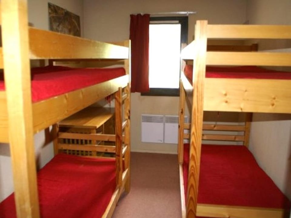 2 pièces au pied des pistes avec balcon, animaux admis - FR-1-557-24 Apartment in Auvergne-Rhône-Alpes
