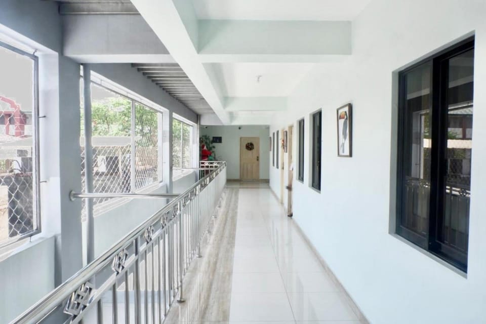 Patricios Apartelle Taguig Bed and Breakfast in Taguig