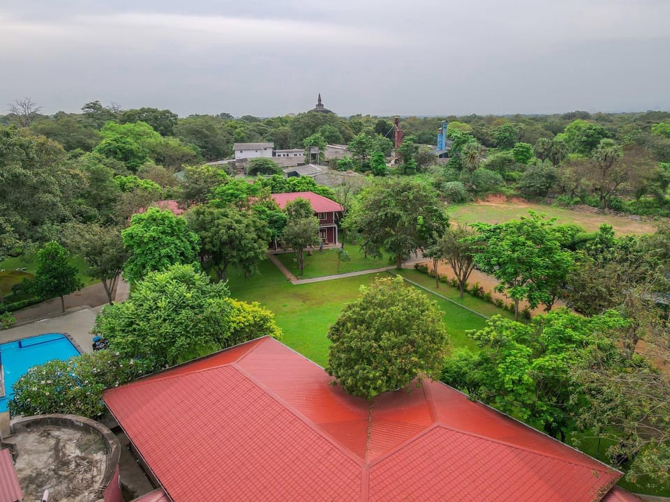 View (from property/room), Landmark view, Pool view