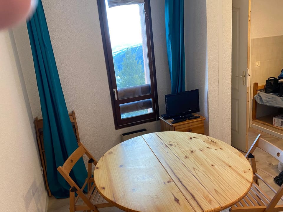 Studio Les Marmottes Bleues PRALOUP 1500 Apartment in Uvernet-Fours