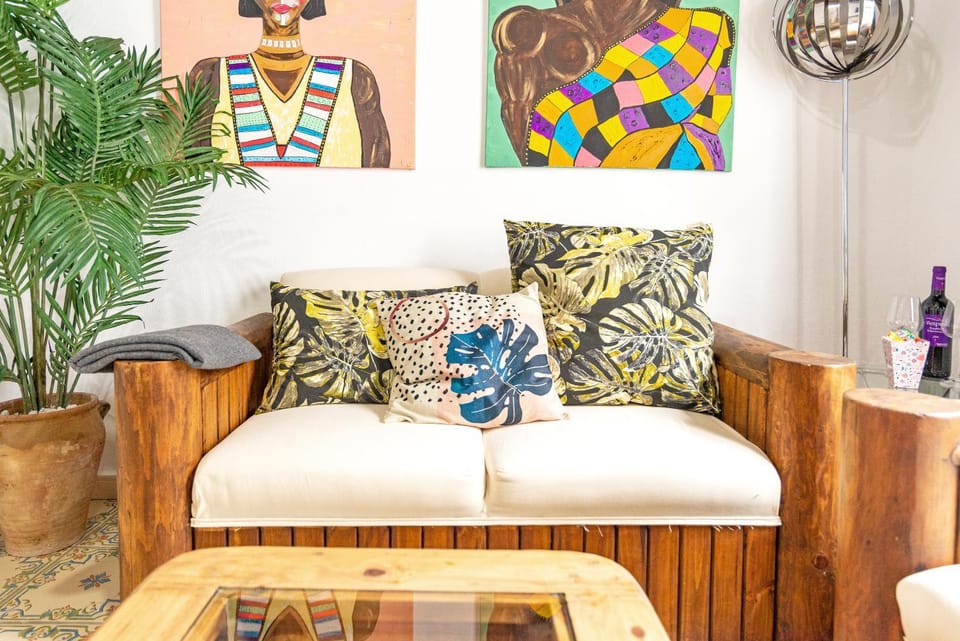 Communal lounge/ TV room, Living room, Lounge or bar
