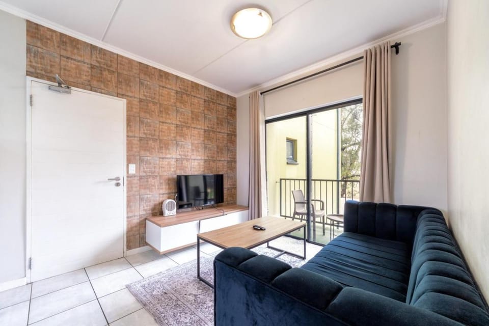 Alimama Spaces: The Manson's Green Park Apartment in Gauteng