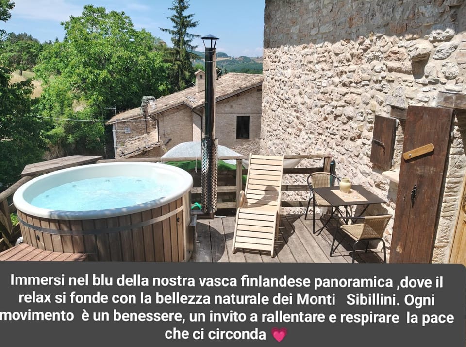 Maison en Pierre Chalet in Marche