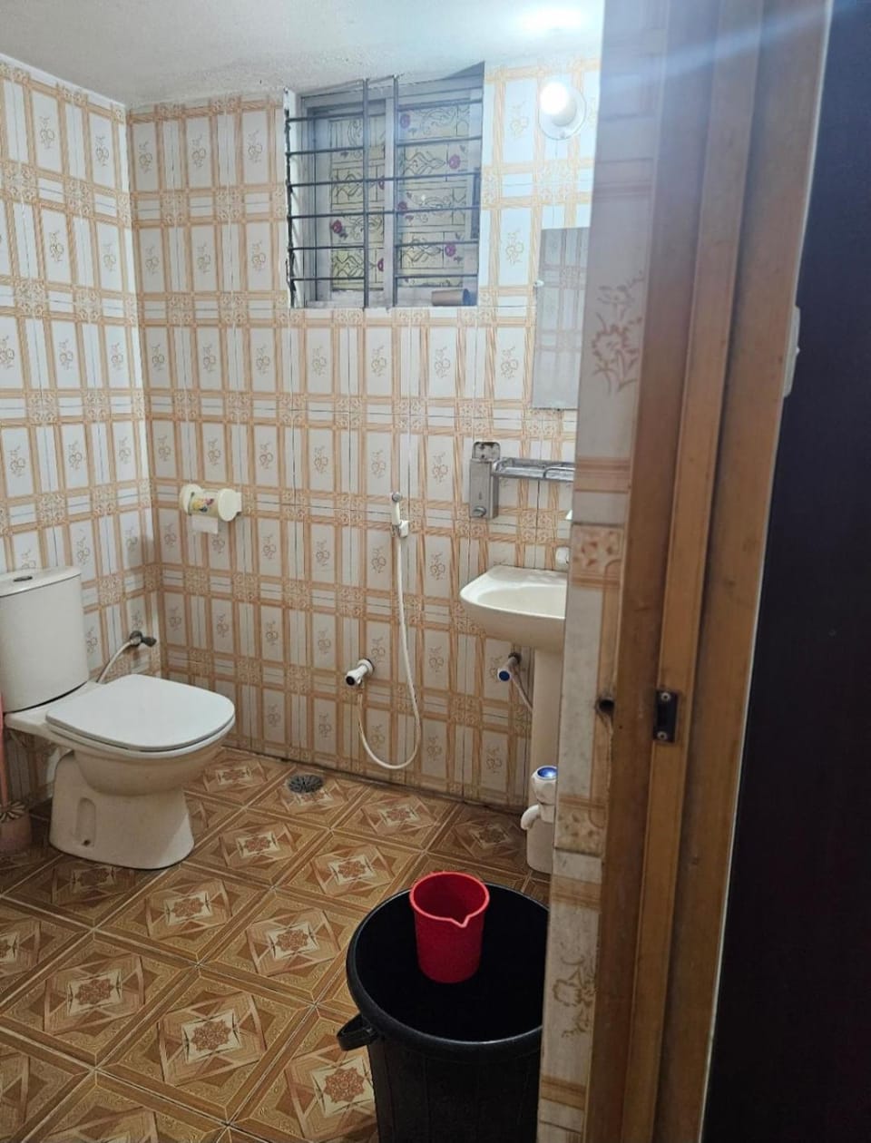 Lovely 2 Bed apartment in Nikunja 2, 5 Mins drive from Dhaka ShahJalal Airport Apartment in Dhaka