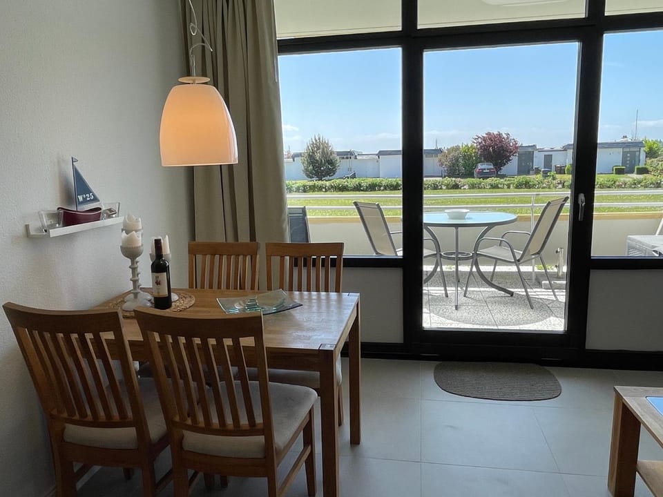 Balcony/Terrace, Balcony/Terrace, Dining area, Garden view