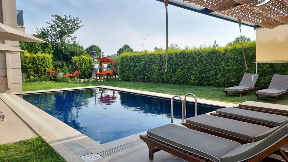 Garden view, Swimming pool