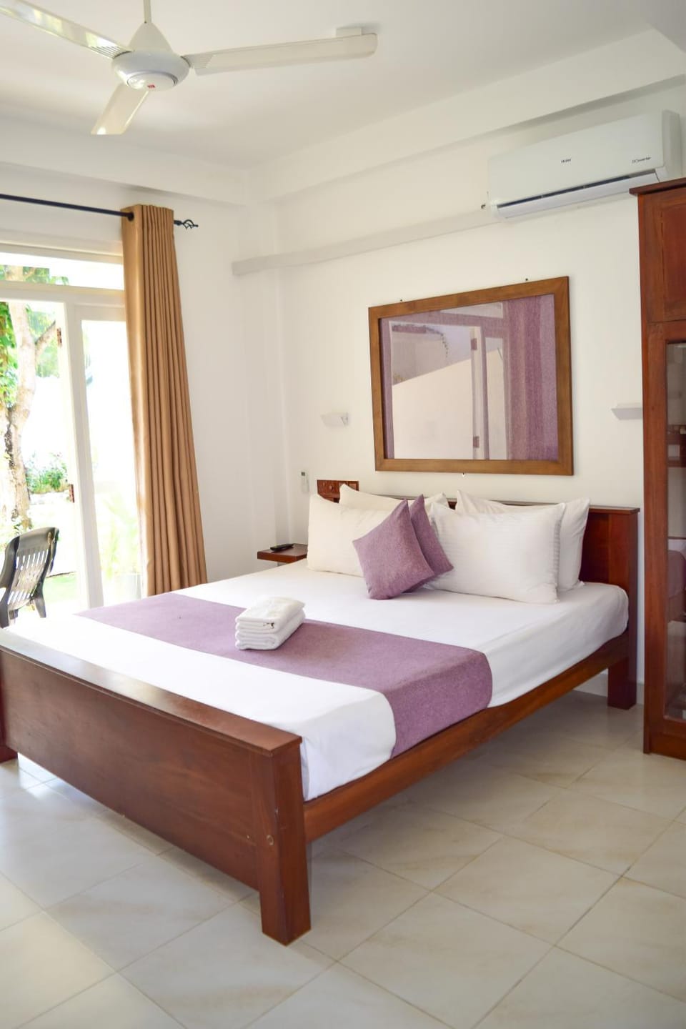 The Bamboo Tree Transit Hotel Bed and Breakfast in Negombo