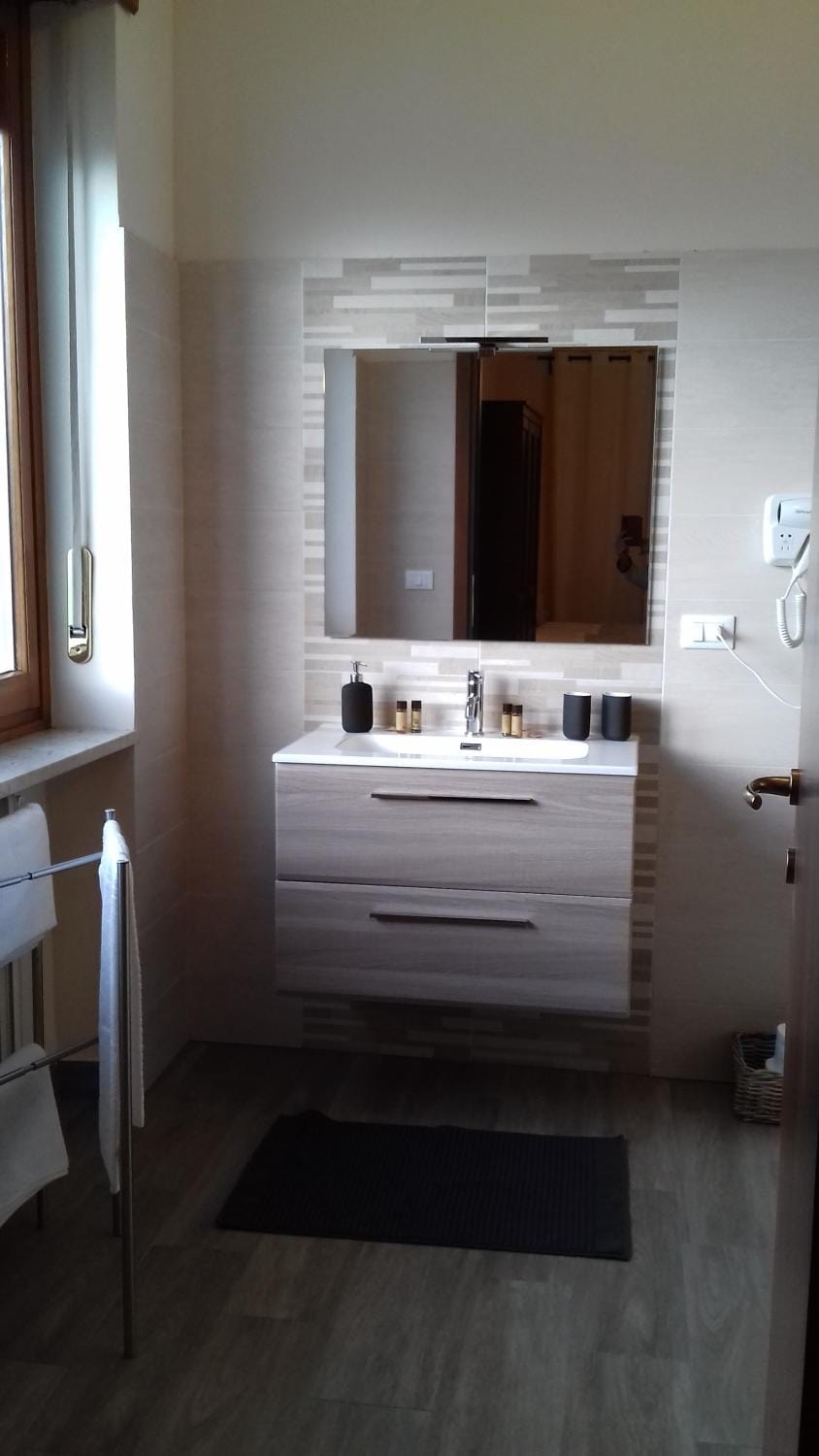 Property building, Bathroom