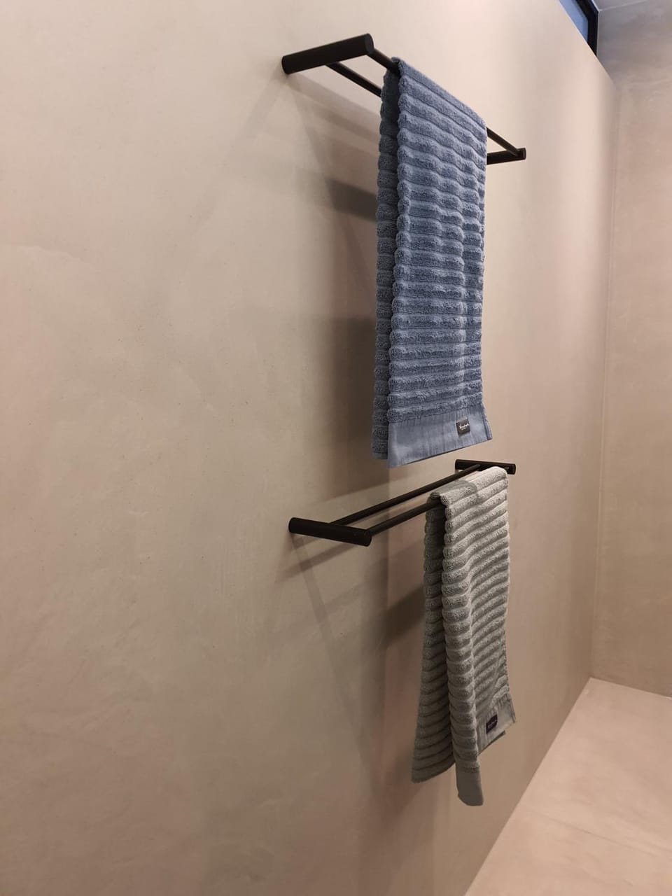 Bathroom, Decorative detail