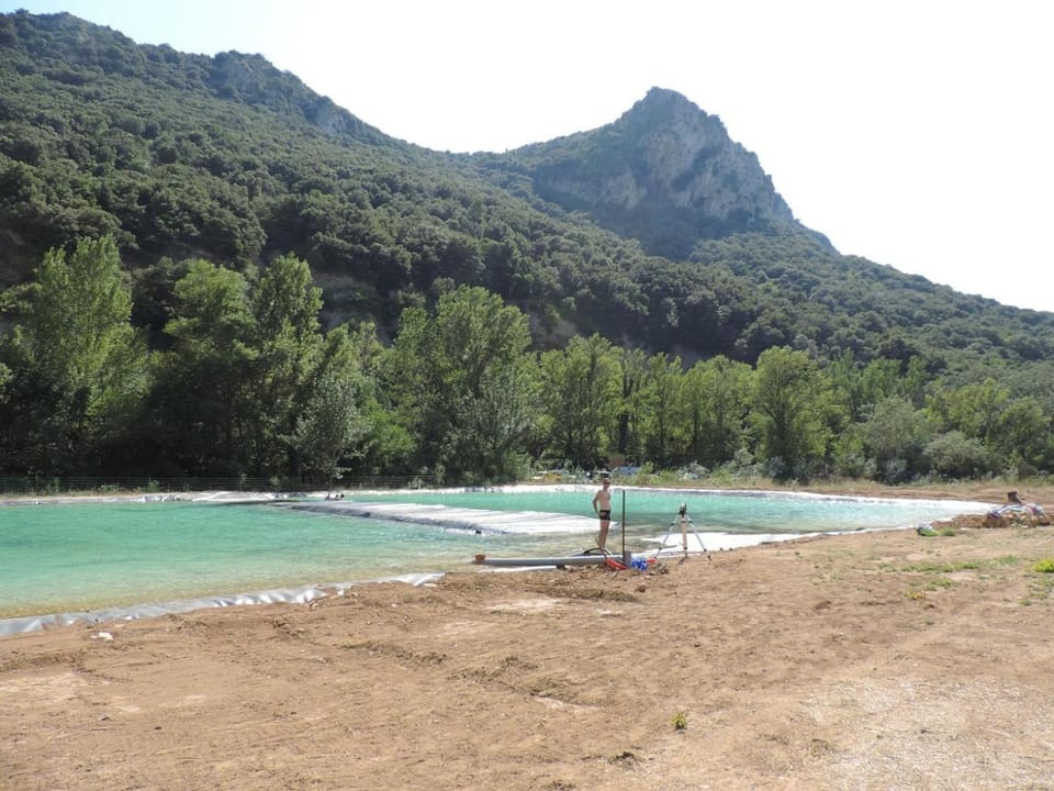 Swimming pool, Swimming pool