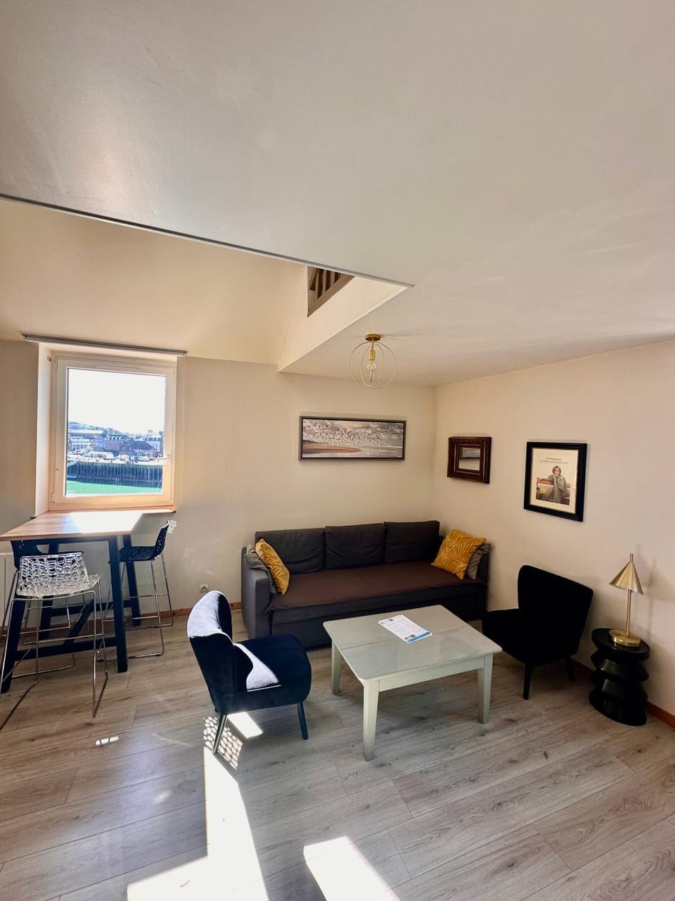 Le Champlain Duplex Port de plaisance Apartment in Dieppe