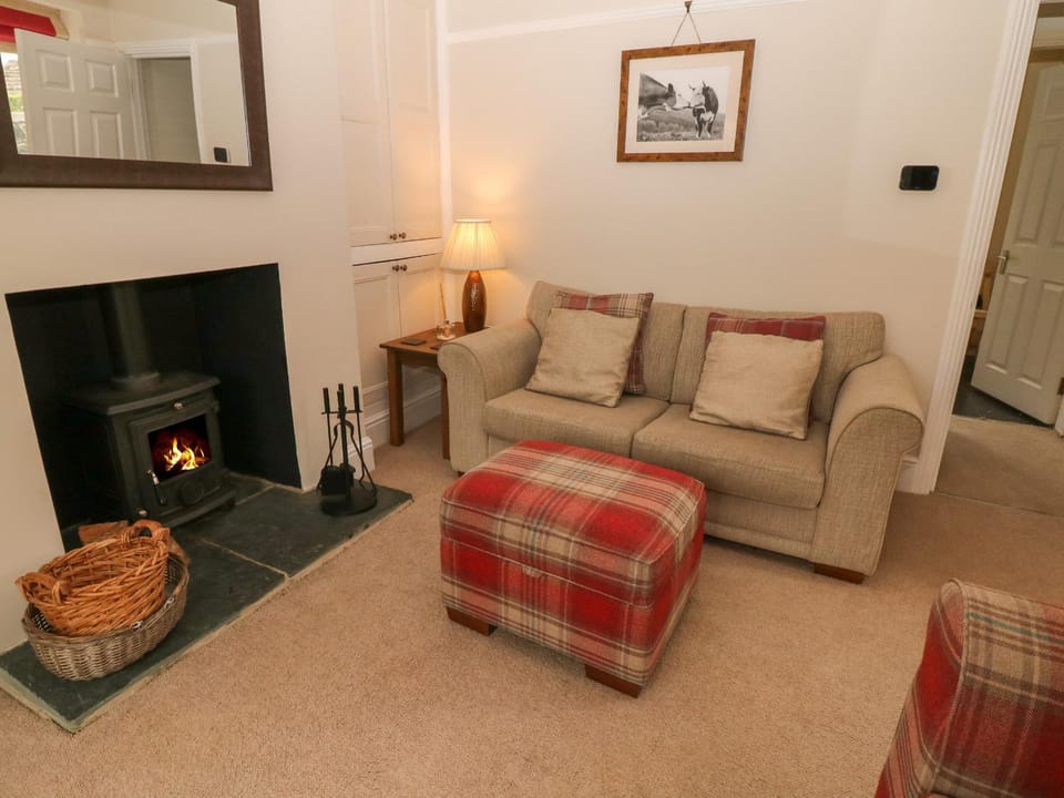 4 Cherry Tree Cottages House in High Peak District