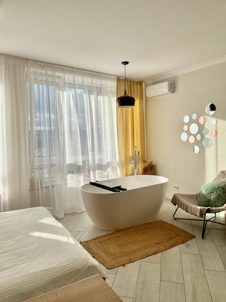 Апартаменти з неймовірною ванною Apartment in Kiev City - Kyiv